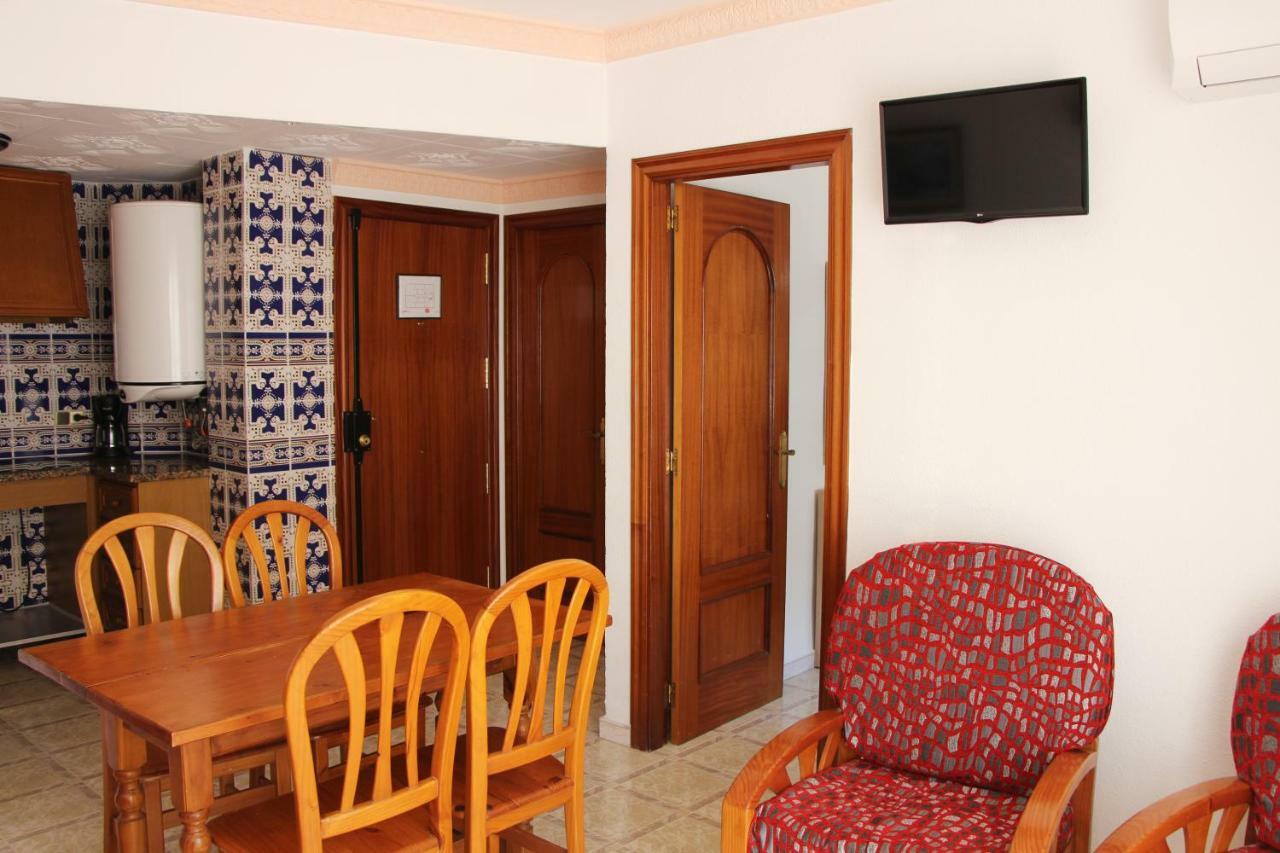 Apartamentos Las Americas - Blanes Beach Chambre photo
