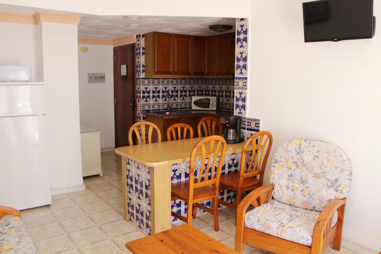 Apartamentos Las Americas - Blanes Beach Chambre photo
